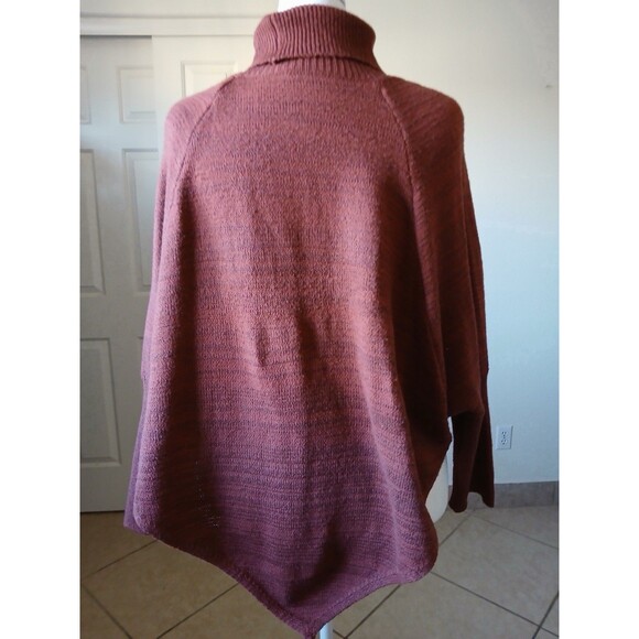 Shein Curve 2XL Poncho Sweater Burgundy Turtleneck Cable Knit Button Detail - Picture 3 of 16